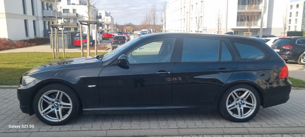 BMW 320 313.500 km 5.000 &euro; Bielefeld 33615