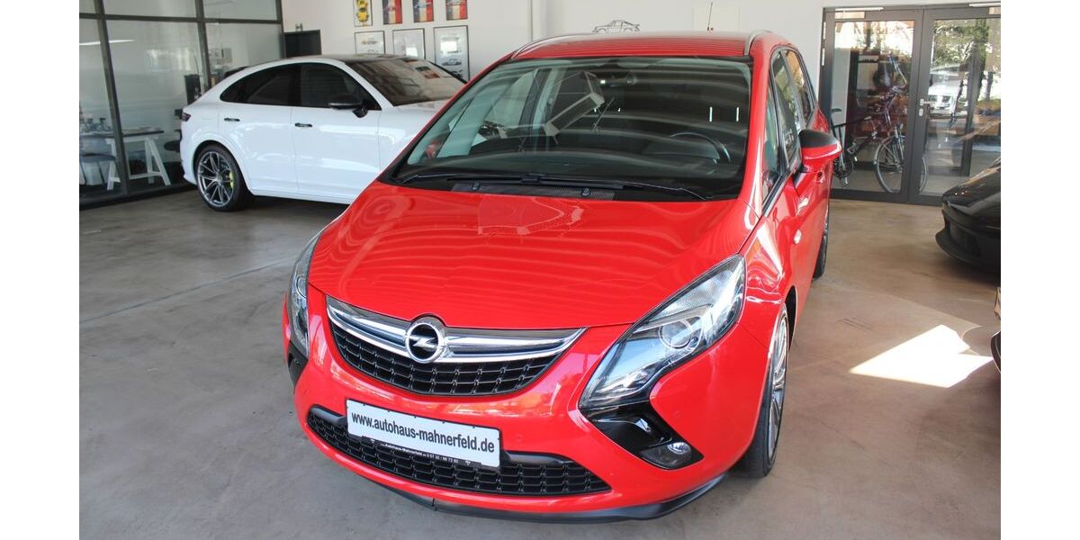Opel Zafira 111.244 km 11.390 &euro; Löhne 32584