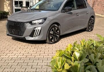 Peugeot 208 18.000 km 18.900 &euro; Gütersloh 33335
