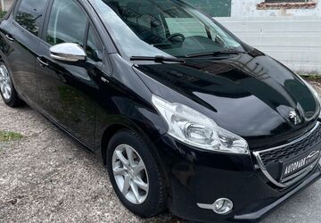 Peugeot 208 173.100 km 4.950 &euro; Bielefeld 33617