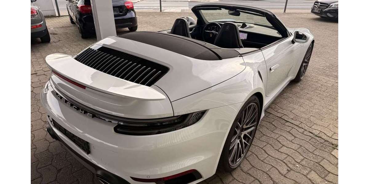 Porsche 992 24.000 km 188.500 &euro; Bielefeld 33699