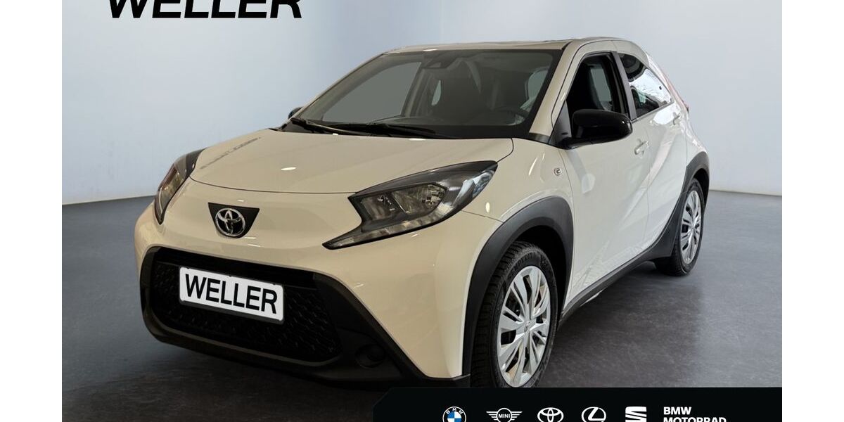 Toyota Aygo (X) 34.205 km 16.780 &euro; Bielefeld 33609
